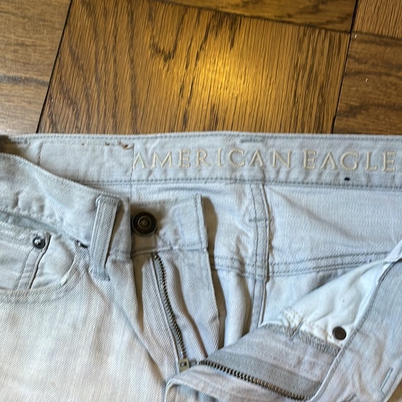 Gray denim shorts - Picture 2 of 3